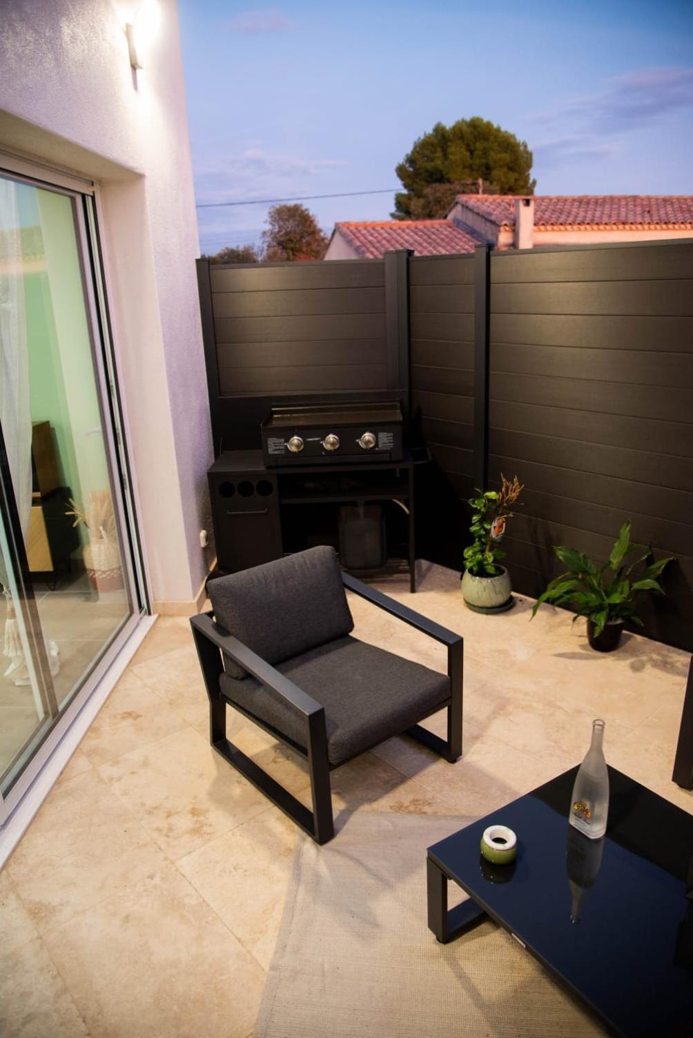 Ferienhaus Les Brezines - Maison Clim Terrasse Piscine Au Coeur De Maisoncarreeconciergerie Mus